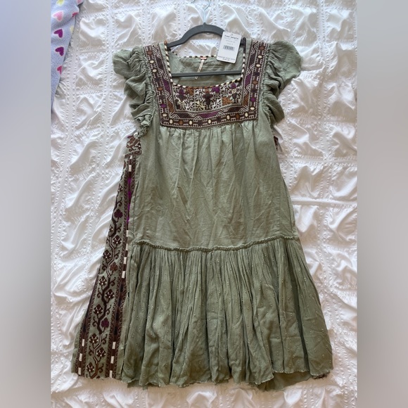 NWT Free People Day Glo Mini Dress Green - Picture 3 of 3